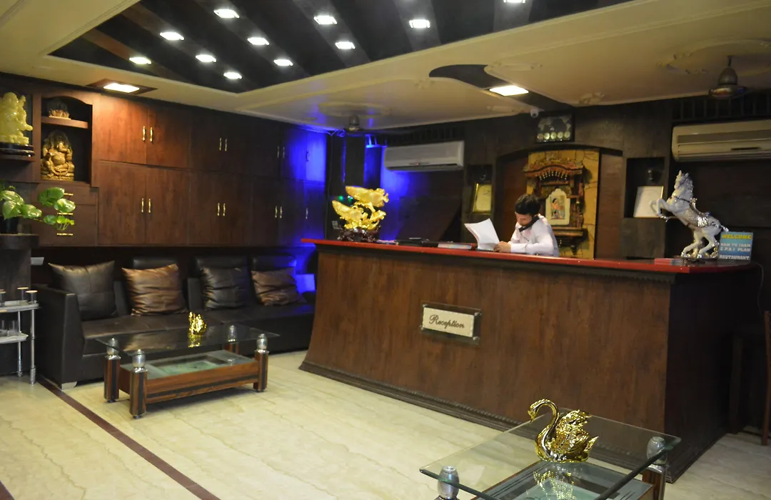 Hotel Vishal Residency Mahipalpur Near Igi Delhi Airport-1